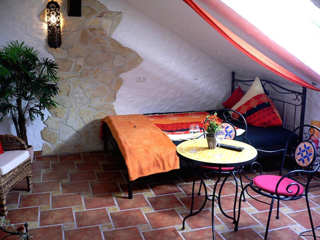 Apartmenthaus Casa Palma Bühl Rum bild